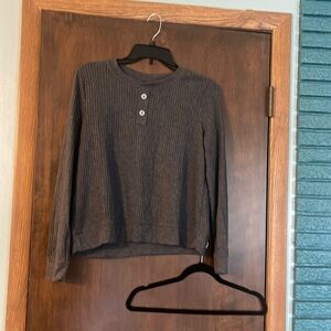 Causal women's sweater